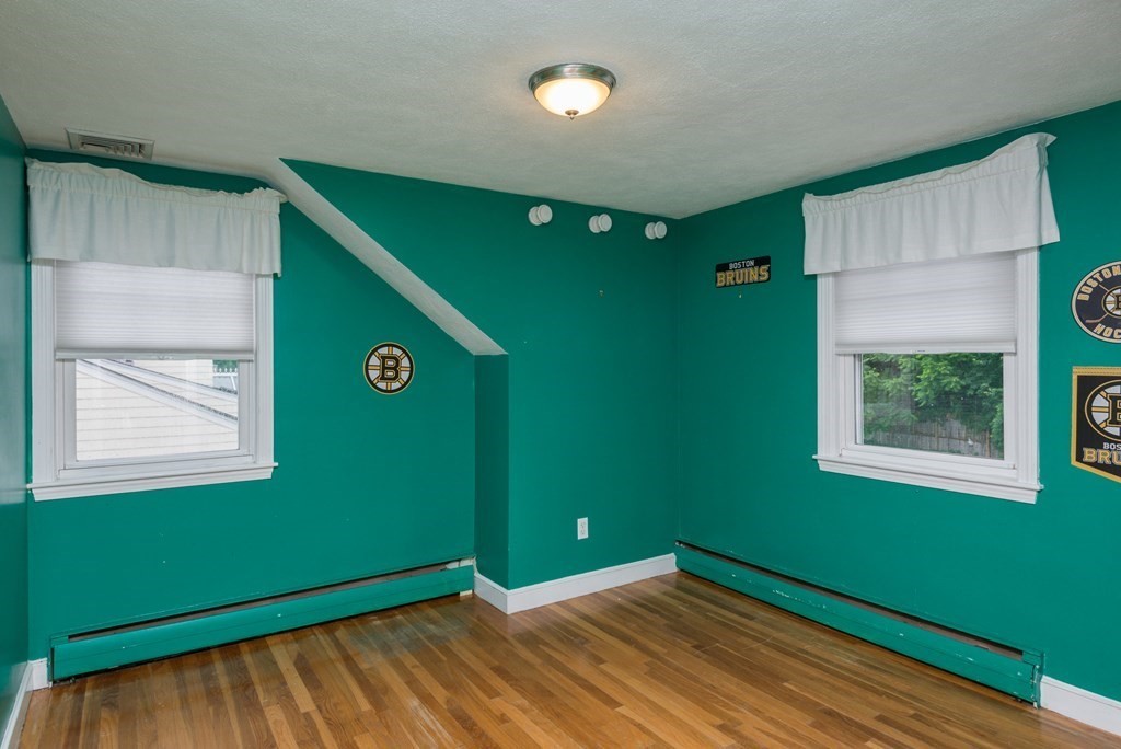 175 Vincent Road Dedham, MA 02026 - Photo 19 of 36 Gallery Image 19