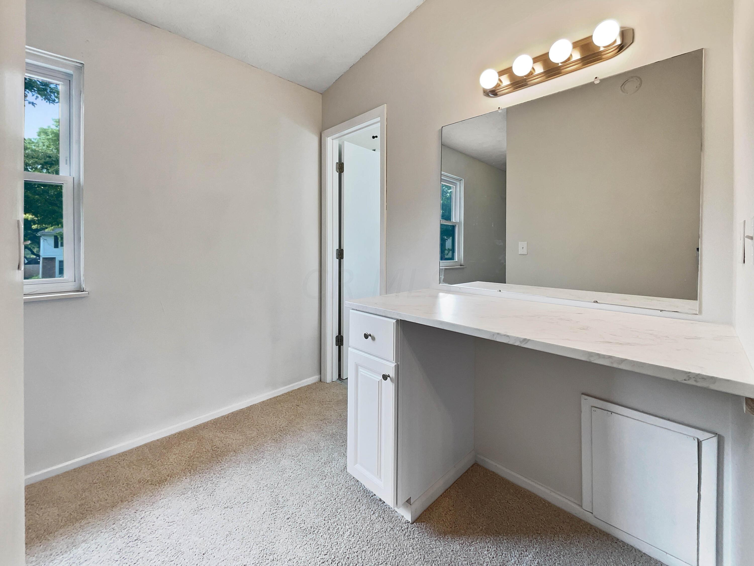 4106 Spring Flower Court Columbus, OH 43230 - Photo 17 of 23 listing_14