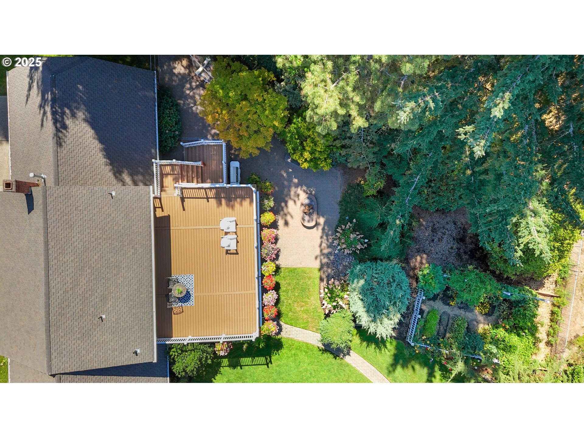 7225 Southwest Juniper Terrace Beaverton, OR 97008 - Photo 33 of 47 Drone View/UAV