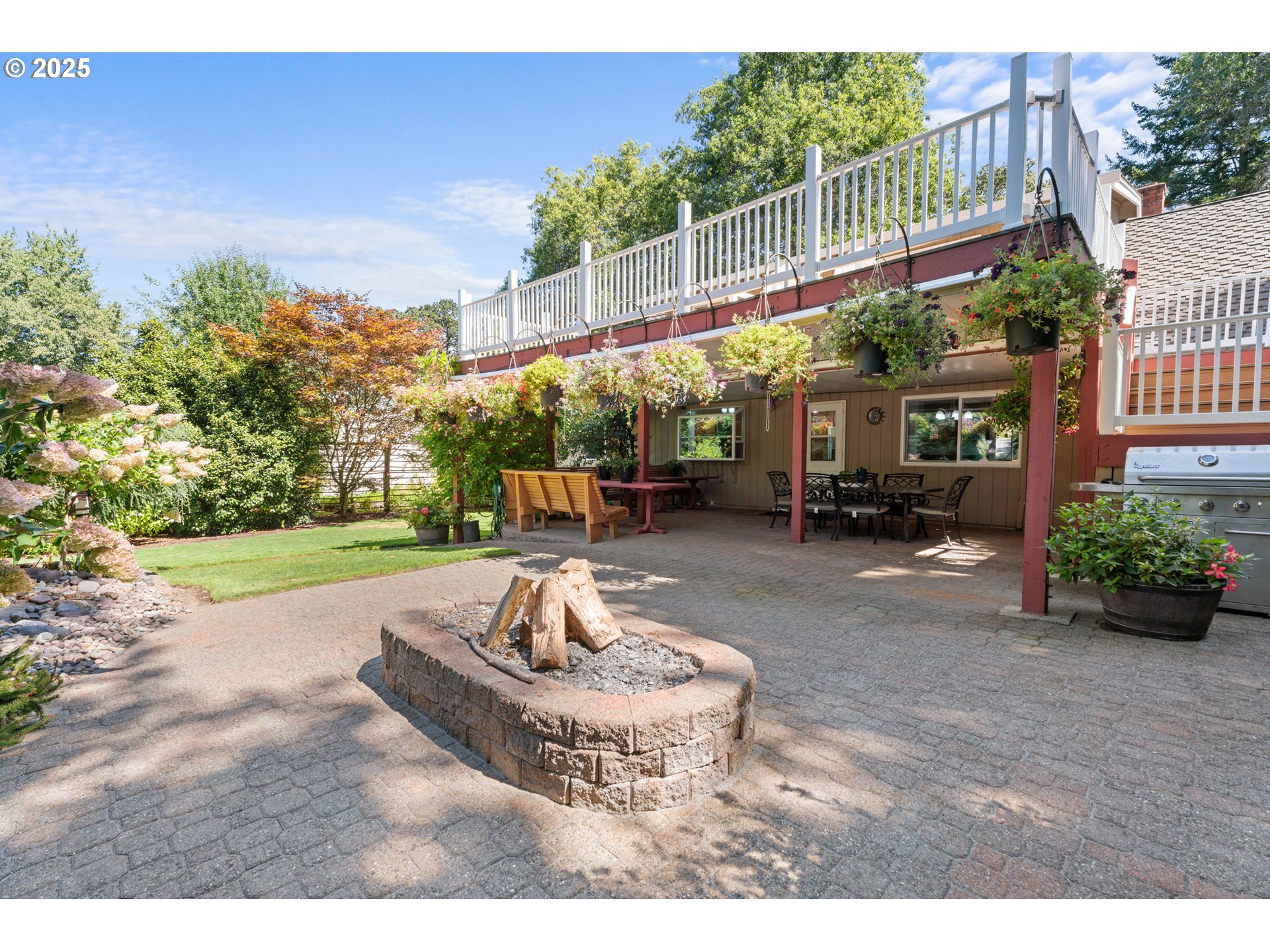7225 Southwest Juniper Terrace Beaverton, OR 97008 - Photo 42 of 47 Patio