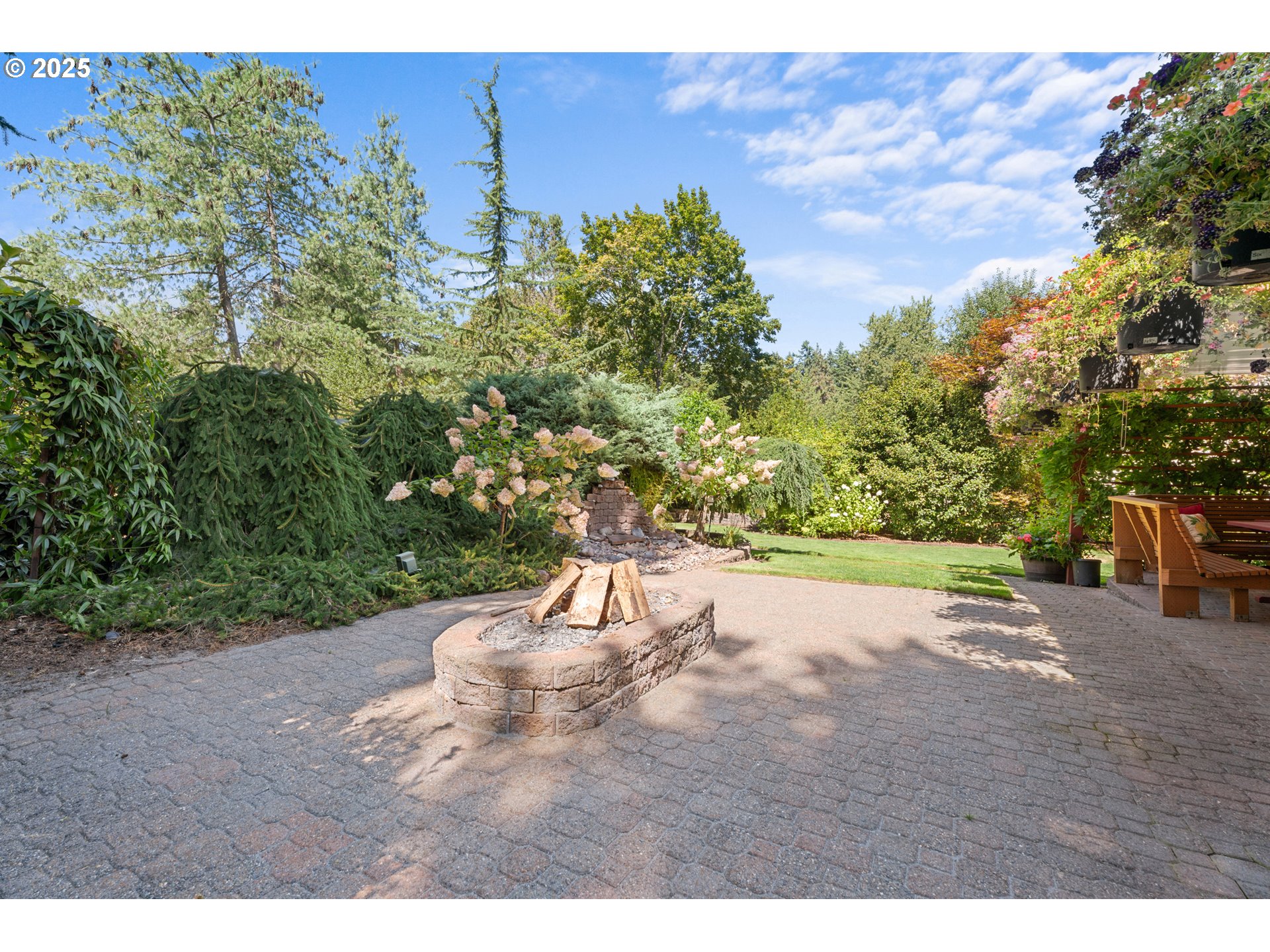 7225 Southwest Juniper Terrace Beaverton, OR 97008 - Photo 43 of 47 Fire Pit