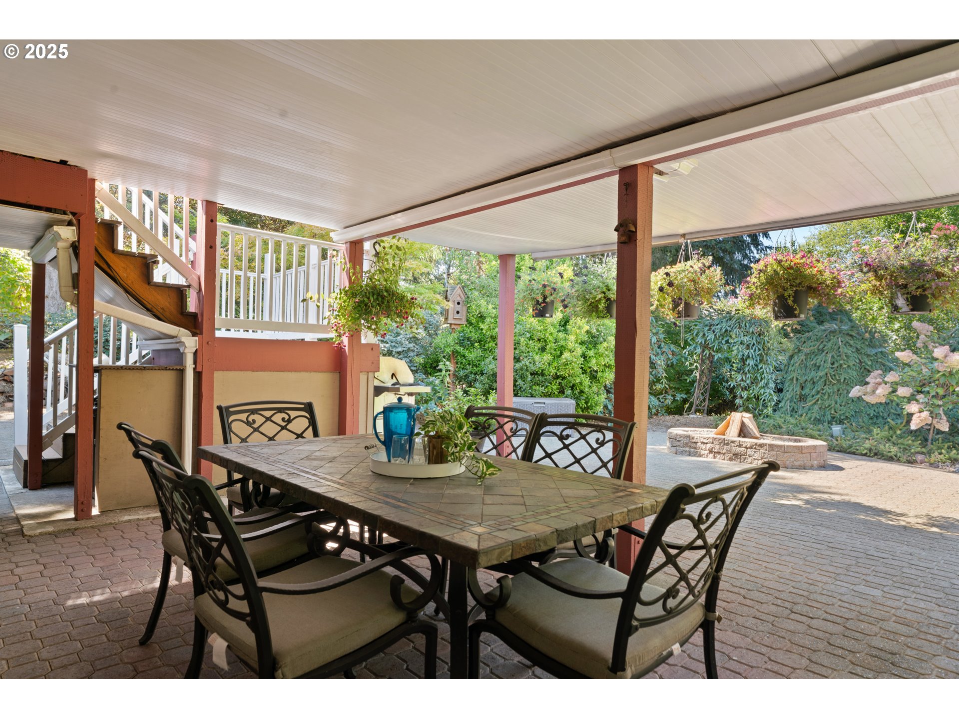 7225 Southwest Juniper Terrace Beaverton, OR 97008 - Photo 44 of 47 Covered Patio