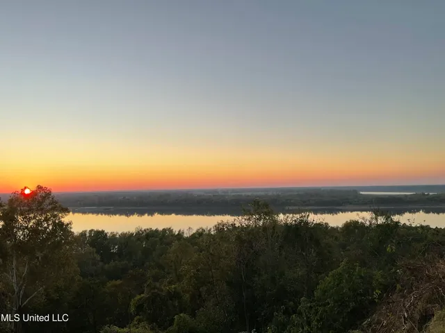 $249,000 | Cemetery Road, Natchez, MS 39120