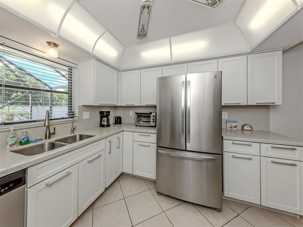 1211 Southland Road Venice, FL 34293 - Photo 22 of 38 Gallery Image 22
