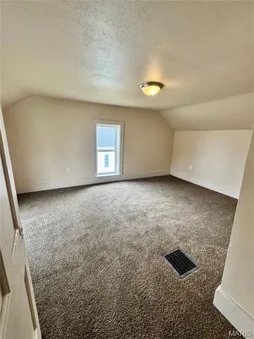 $130,000 | 213 State Street, La Belle, MO 63447