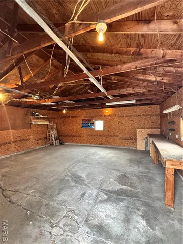 $130,000 | 213 State Street, La Belle, MO 63447