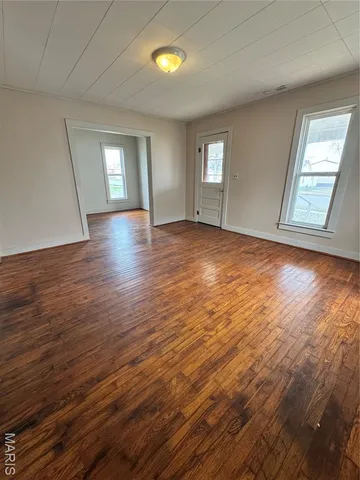 $130,000 | 213 State Street, La Belle, MO 63447