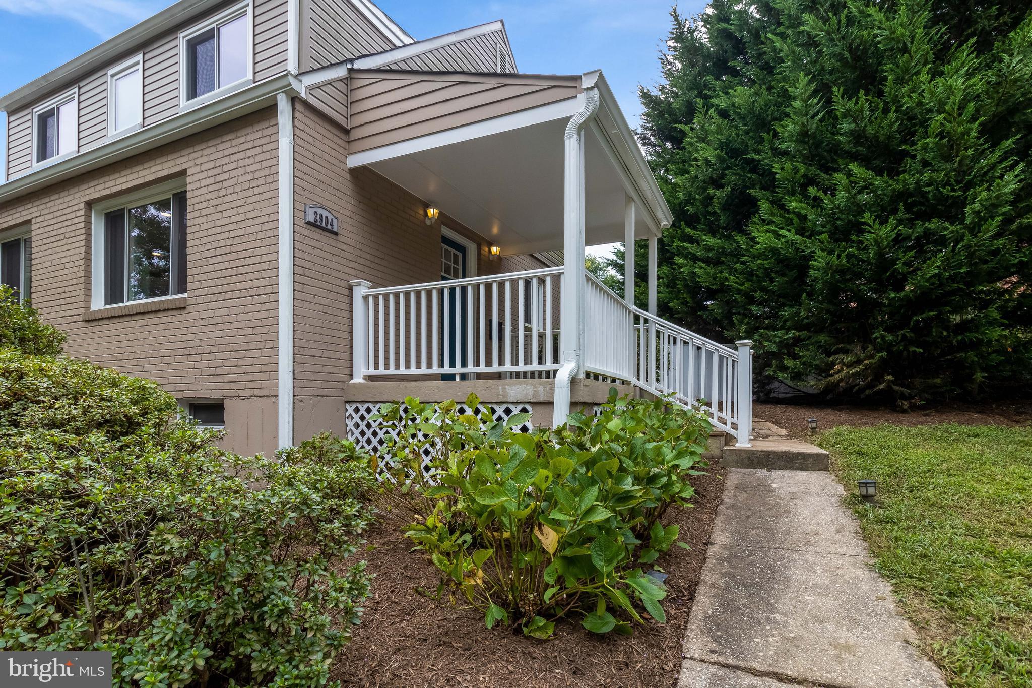 2904 Graham Road Falls Church, VA 22042 - Photo 2 of 58 Gallery Image 2