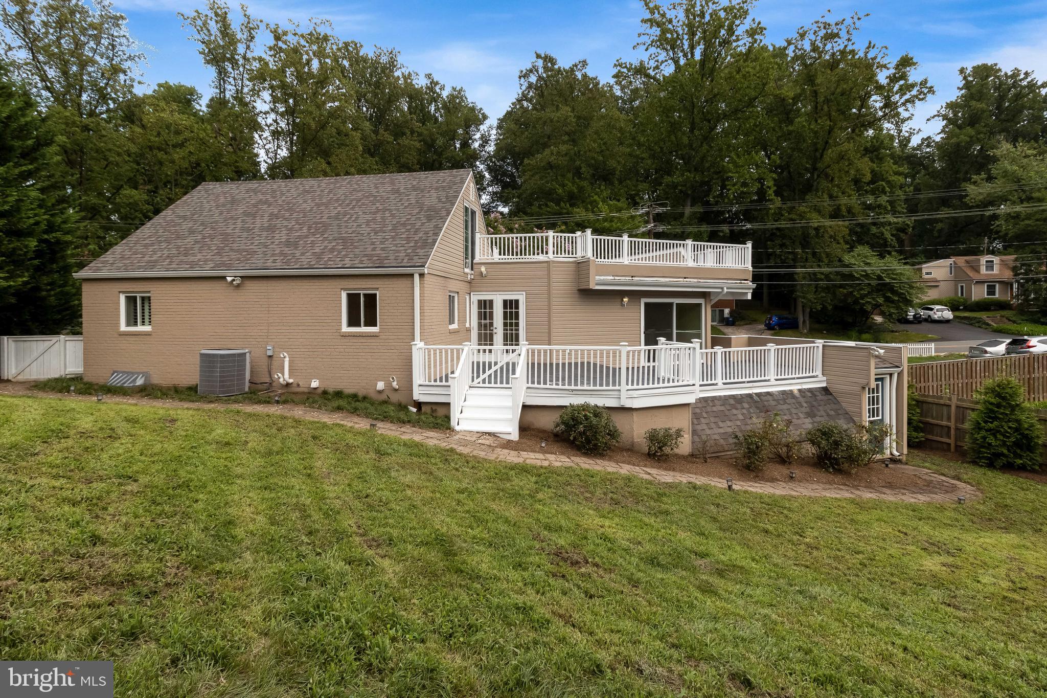 2904 Graham Road Falls Church, VA 22042 - Photo 56 of 58 Gallery Image 56