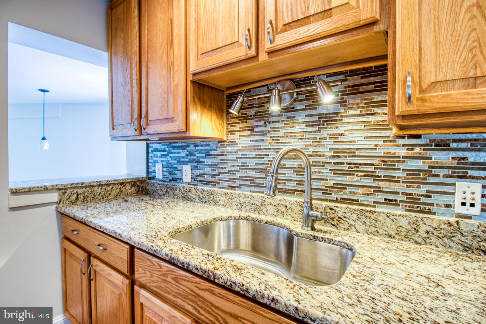 2904 Graham Road Falls Church, VA 22042 - Photo 10 of 58 Gallery Image 10