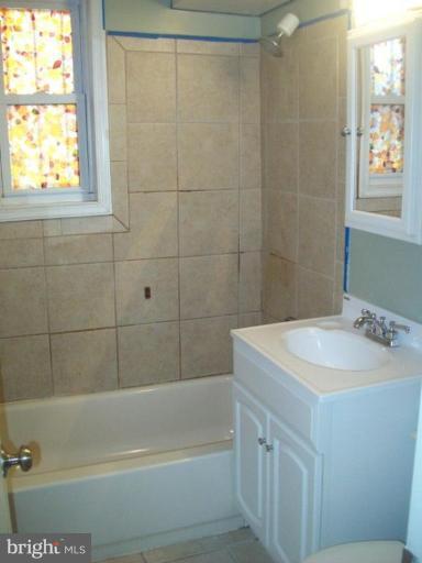 4732 Benning Road Southeast, Unit A101 Washington, DC 20019 - Photo 4 of 7 Bath #1