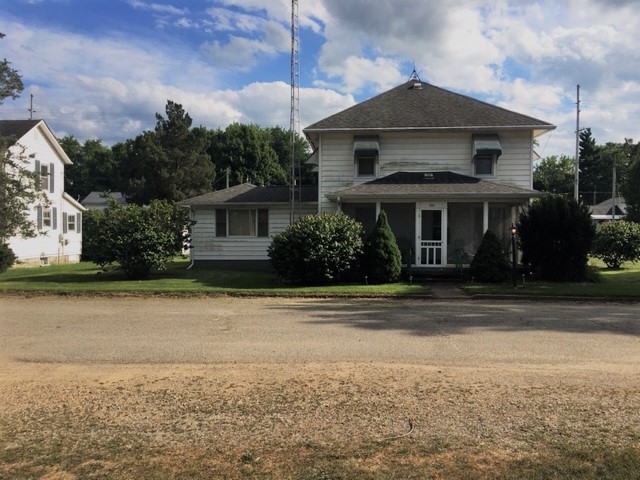 306 Park Street Howe, IN 46746 - Photo 1 of 11 Gallery Image 1