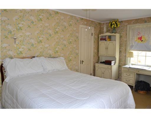 1229 Washington Road Mt. Lebanon, PA 15228 - Photo 12 of 18 Bedroom.