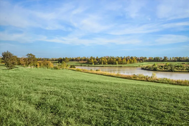 $435,000 | 5827 Burlinghall Drive, Houston, TX 77035