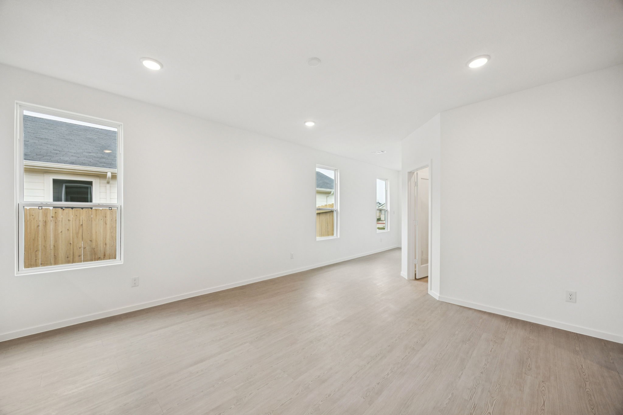 810 High Mesa Montgomery, TX 77356 - Photo 3 of 43