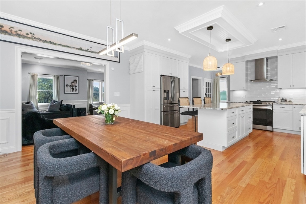 20 College Farm Road Waltham, MA 02451 - Photo 12 of 32