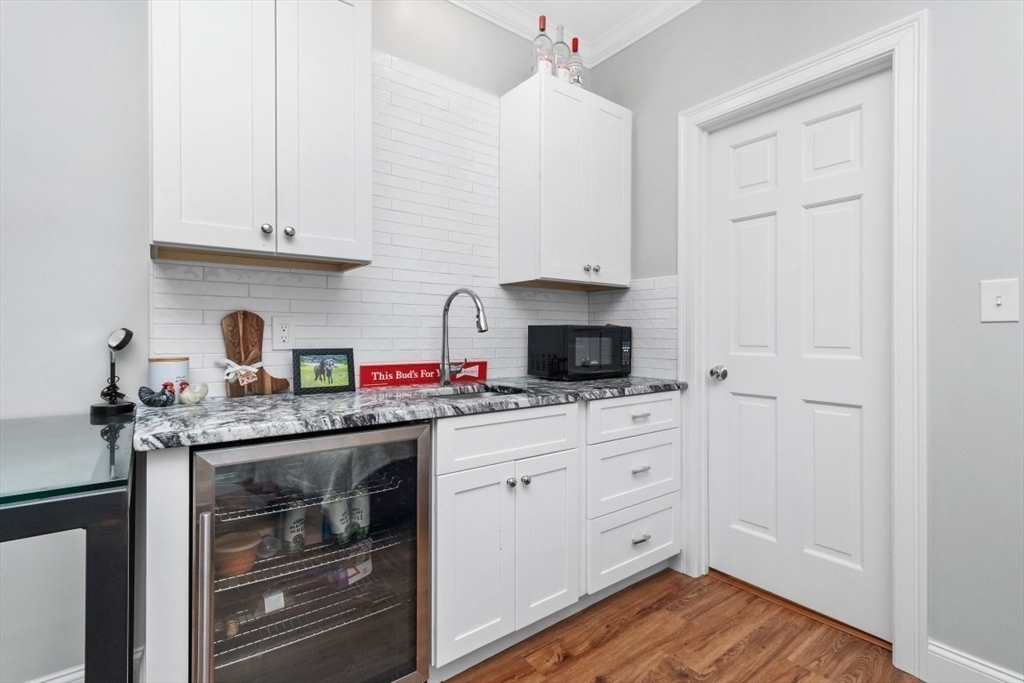 20 College Farm Road Waltham, MA 02451 - Photo 23 of 32