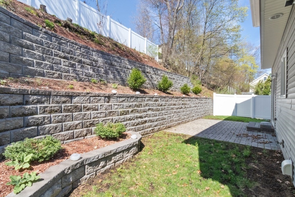 20 College Farm Road Waltham, MA 02451 - Photo 28 of 32