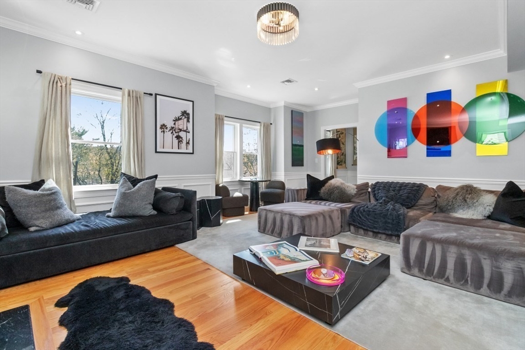 20 College Farm Road Waltham, MA 02451 - Photo 7 of 32