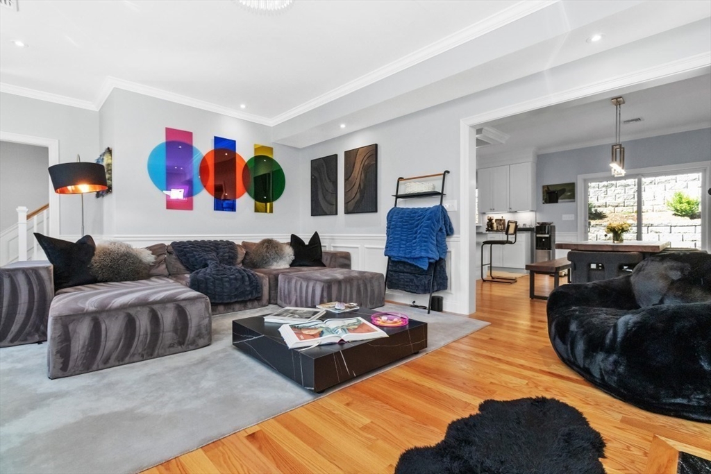 20 College Farm Road Waltham, MA 02451 - Photo 10 of 32