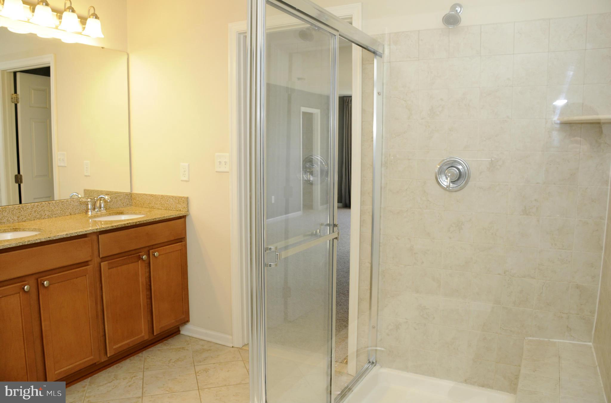 9584 Chaton Road Laurel, MD 20723 - Photo 21 of 30 Bath (Master)