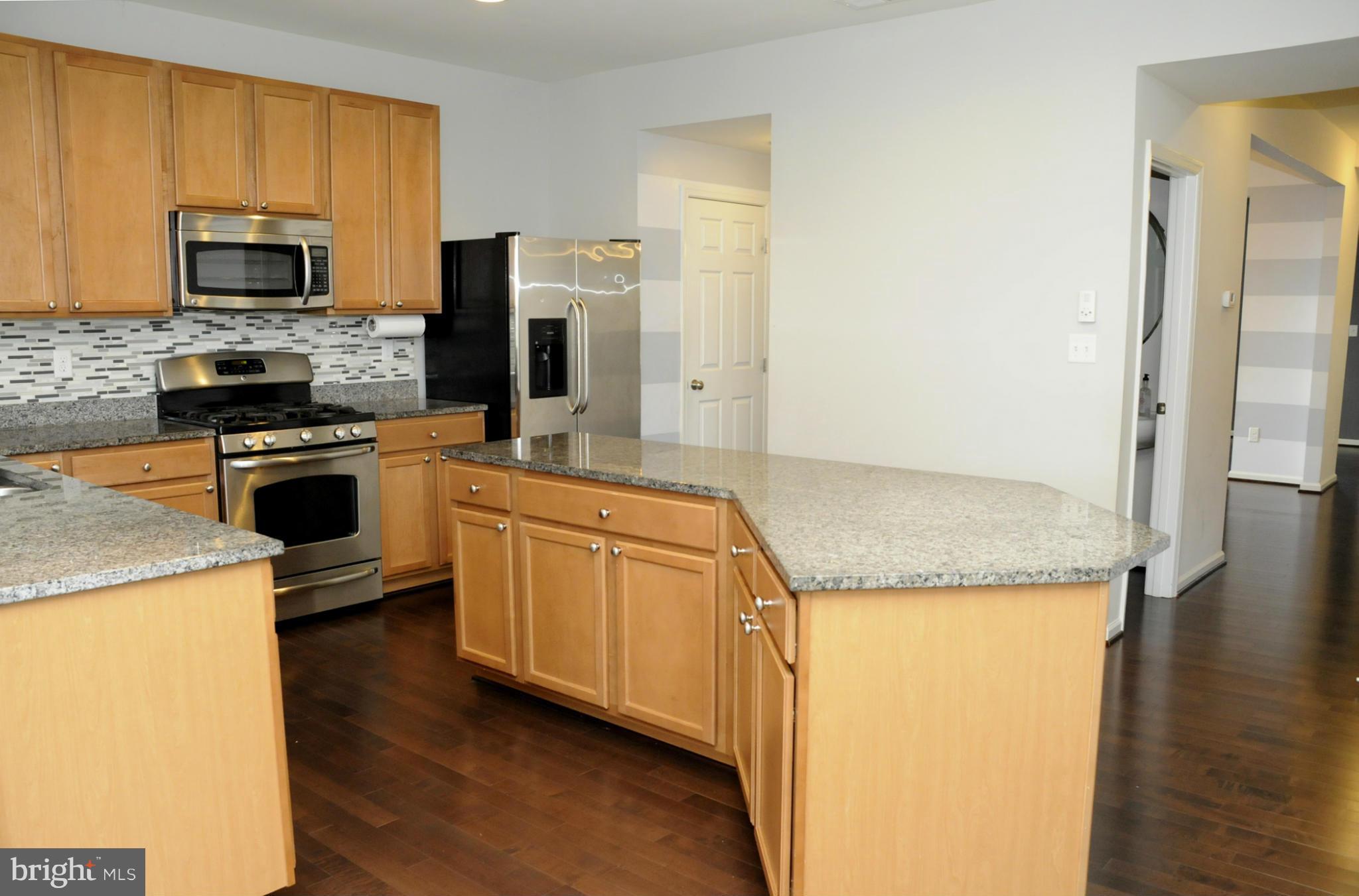 9584 Chaton Road Laurel, MD 20723 - Photo 9 of 30 Kitchen