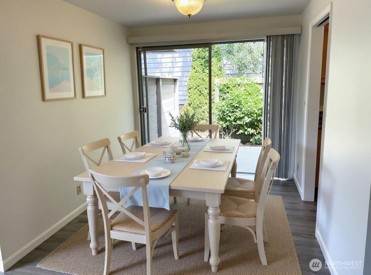 5208 Sand Point Way Northeast Seattle, WA 98105 - Photo 3 of 38 Gallery Image 3