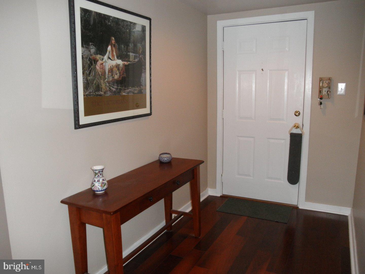 104 Woodside Road, Unit C206 Haverford, PA 19041 - Photo 10 of 24 Foyer