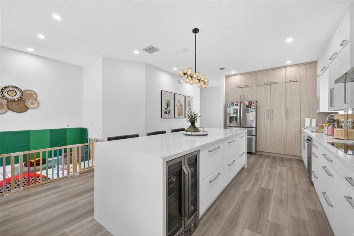 15728 Southwest 69th Lane Miami, FL 33193 - Photo 6 of 16 Photo 6