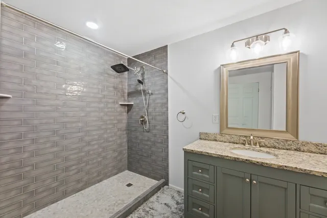 $790,000 | 1388 Mamerow Lane West, Oconomowoc, WI 53066