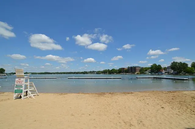 $790,000 | 1388 Mamerow Lane West, Oconomowoc, WI 53066