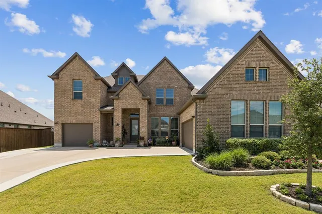 $635,000 | 2805 Tower Road, Mansfield, TX 76063