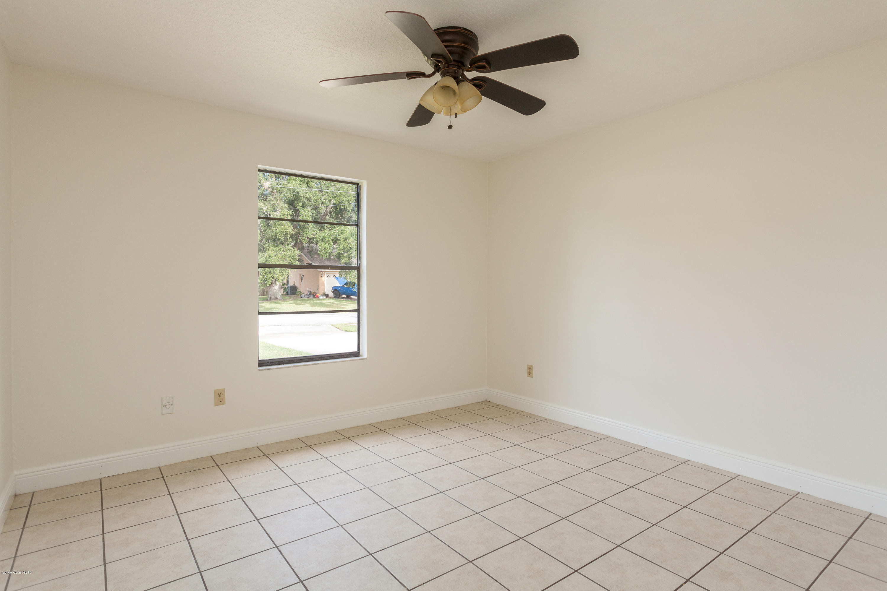 7335 Darien Road Cocoa, FL 32927 - Photo 7 of 12 7335 Darien Rd-16
