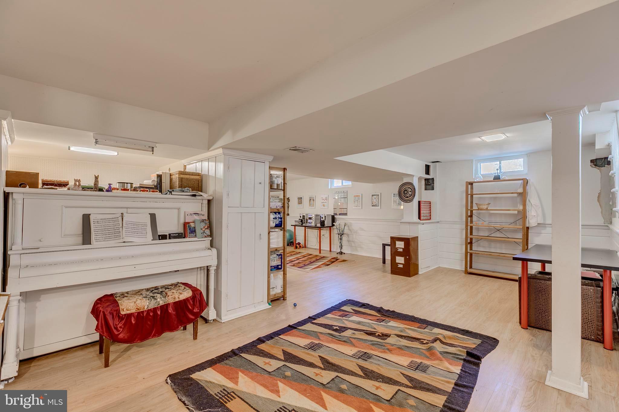11811 Judson Road Silver Spring, MD 20902 - Photo 19 of 34