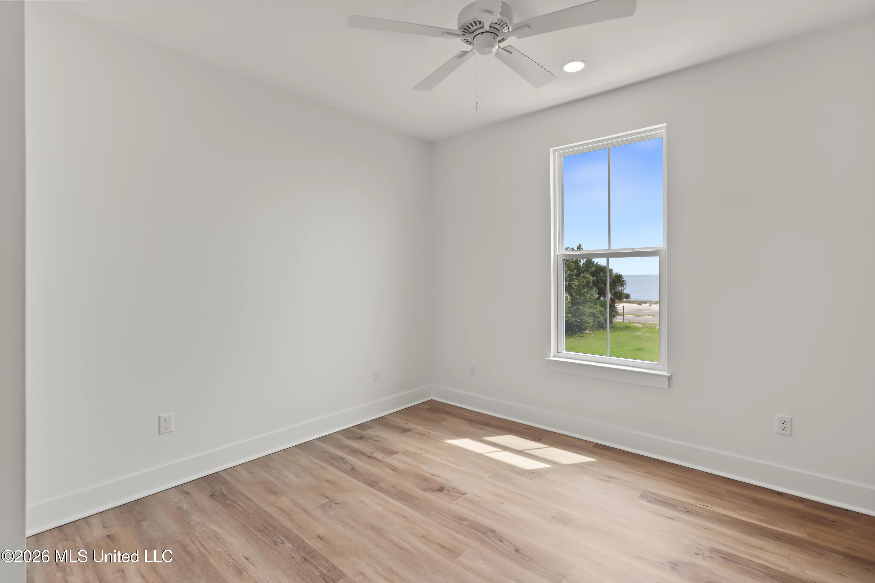 112 Tegarden Road Gulfport, MS 39507 - Photo 26 of 29 IMG_7541
