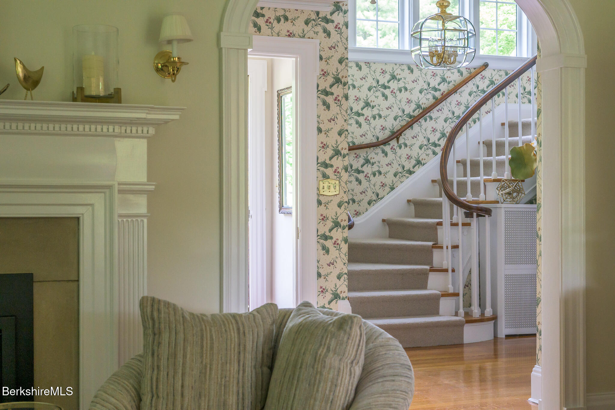 38 Crofut Street Pittsfield, MA 01201 - Photo 20 of 72 Screen - 38 Crofut St Pittsfield MA 0120