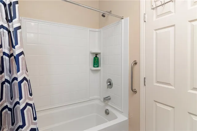 $399,990 | 2079 Port Royal Drive, Laughlin, NV 89029