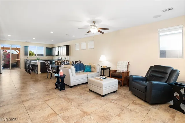 $399,990 | 2079 Port Royal Drive, Laughlin, NV 89029