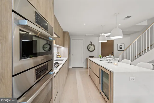 $1,395,000 | 1201 North Royal Street, Unit 214, Alexandria, VA 22314