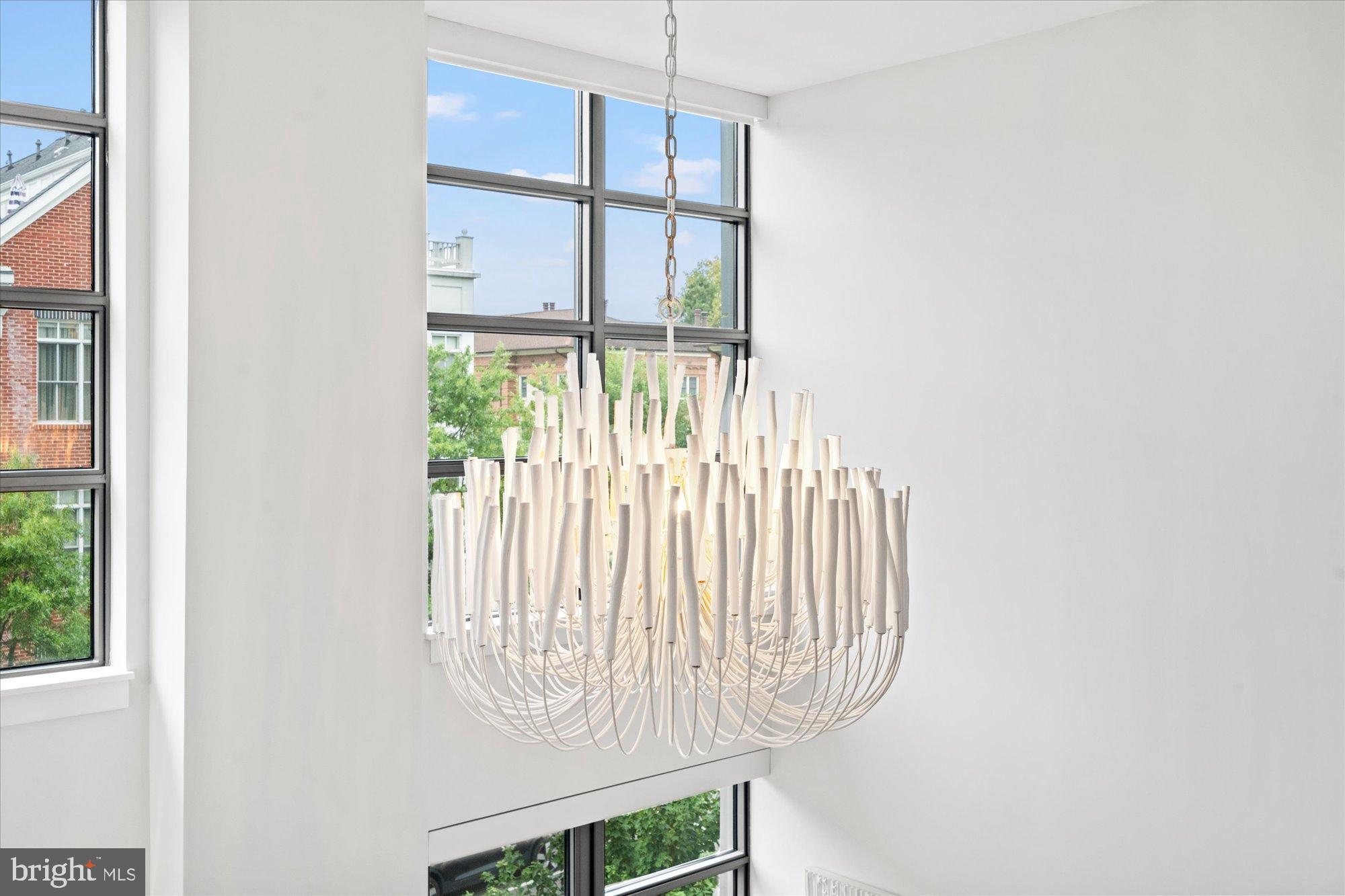 1201 North Royal Street, Unit 214 Alexandria, VA 22314 - Photo 25 of 71 a close up of a mirror