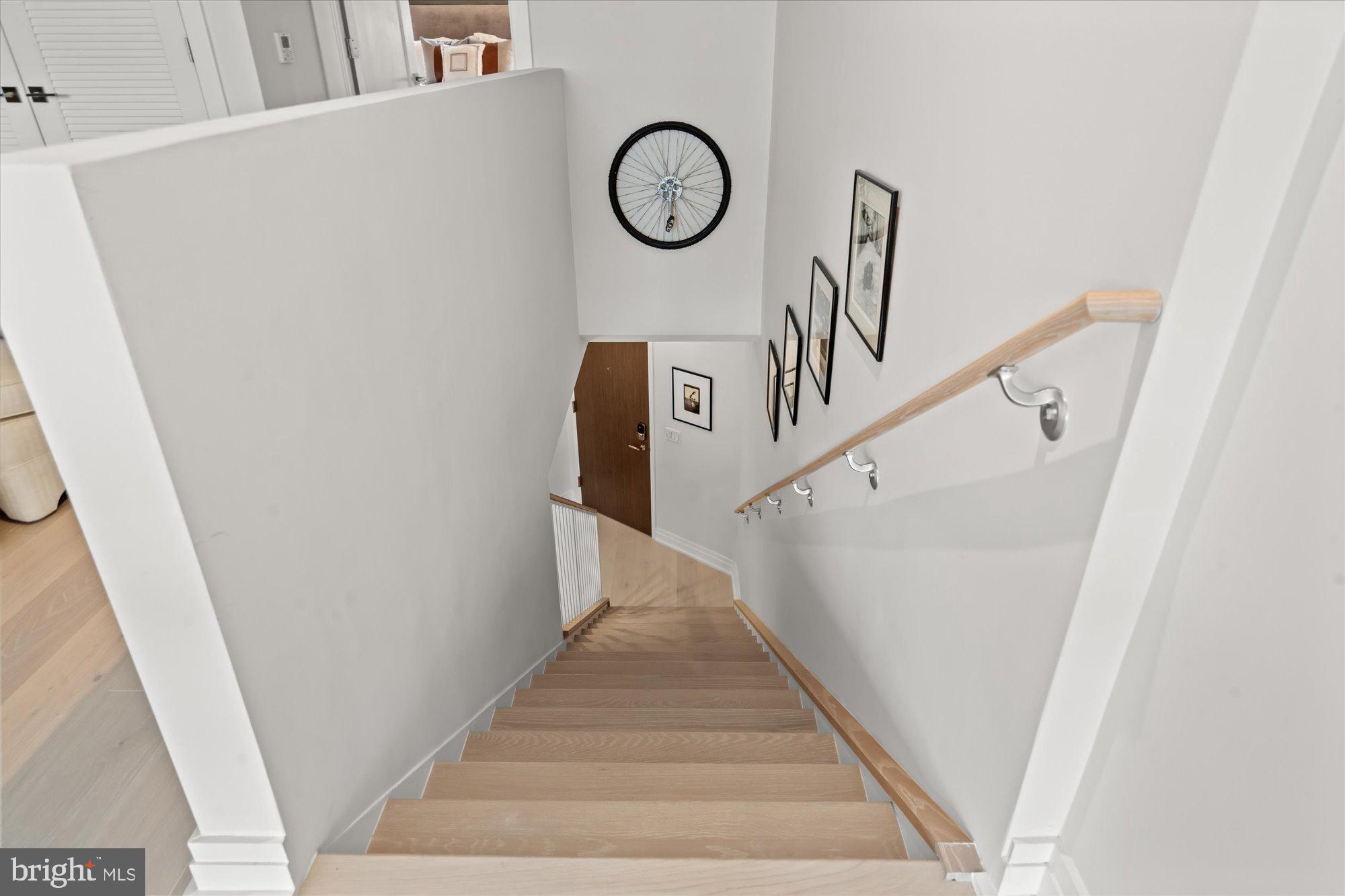 1201 North Royal Street, Unit 214 Alexandria, VA 22314 - Photo 36 of 71 a view of entryway