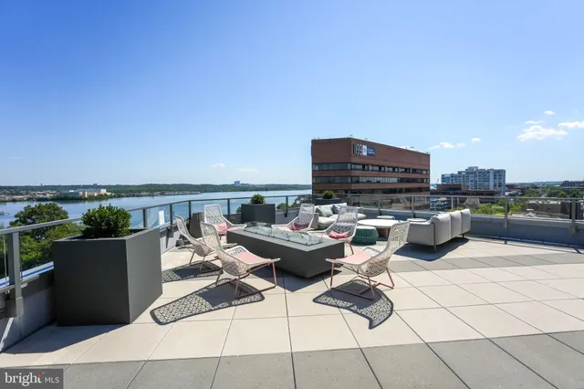 $1,395,000 | 1201 North Royal Street, Unit 214, Alexandria, VA 22314