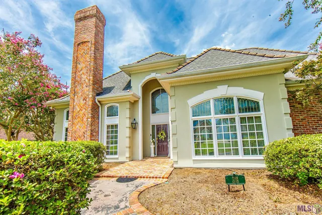 $879,900 | 222 Tiger Tail Road, Houma, LA 70360