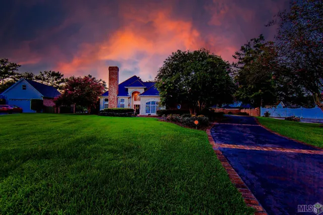 $879,900 | 222 Tiger Tail Road, Houma, LA 70360