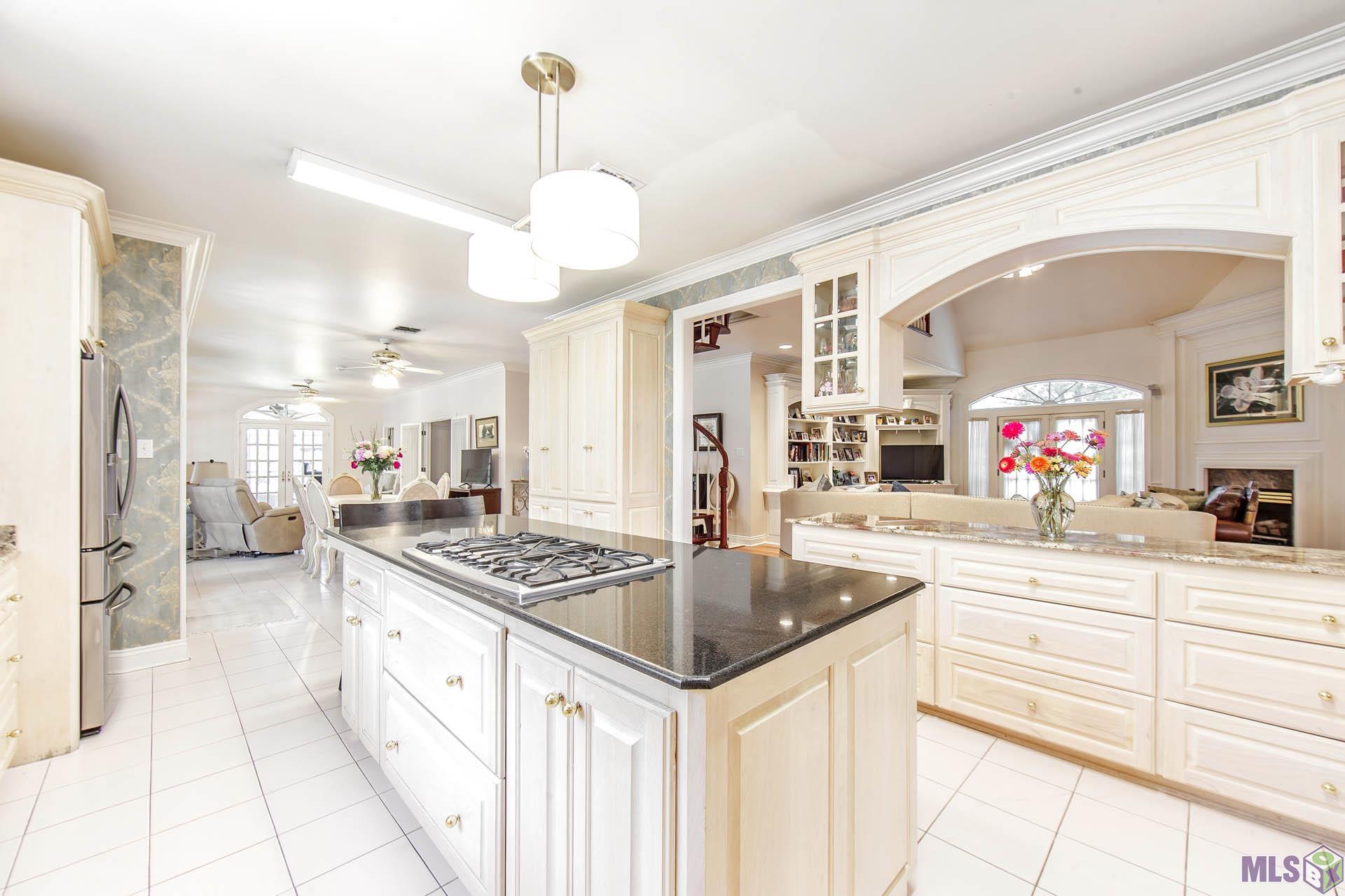 222 Tiger Tail Road Houma, LA 70360 - Photo 7 of 38