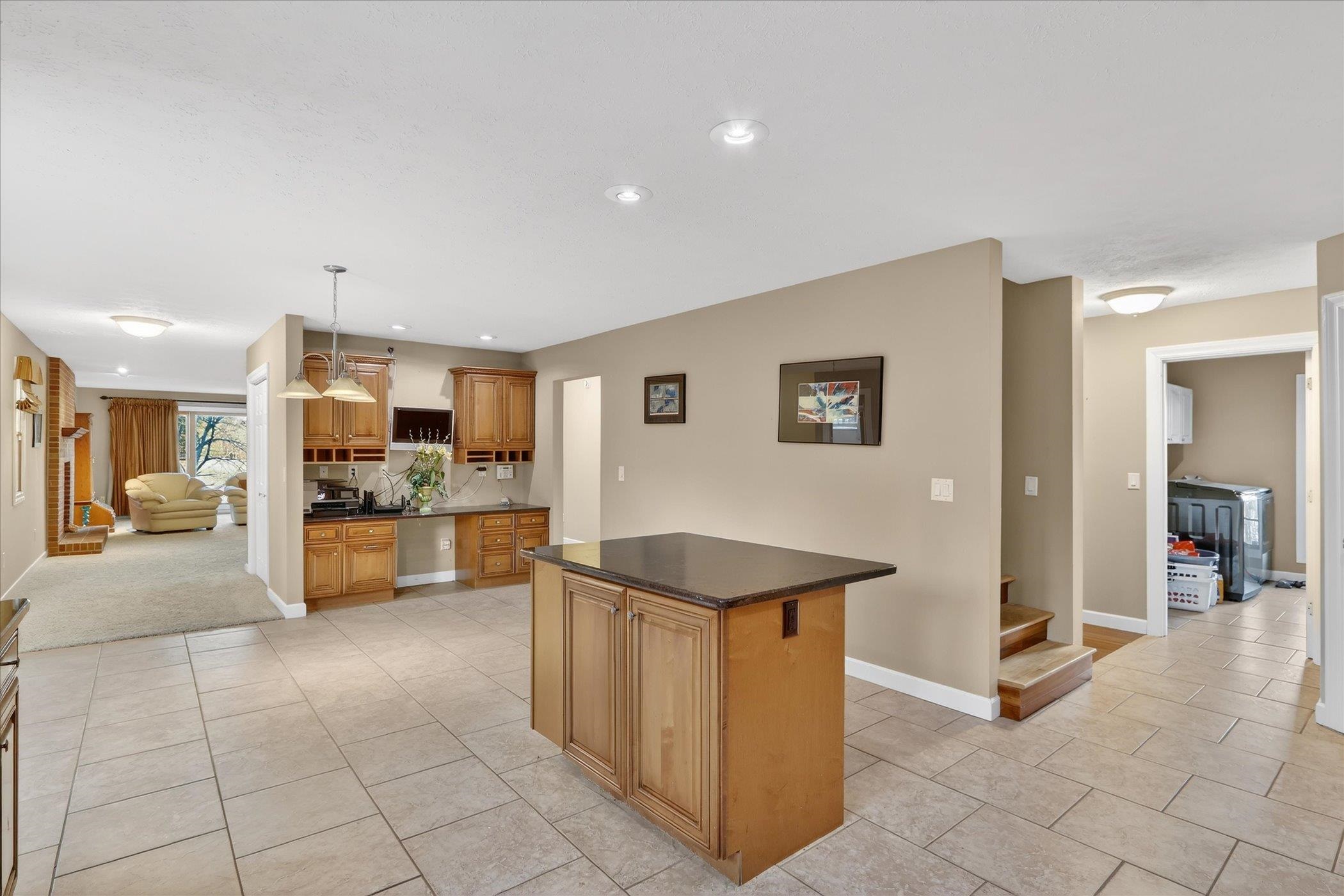 8306 East Crockett Road Roscoe, IL 61073 - Photo 20 of 61