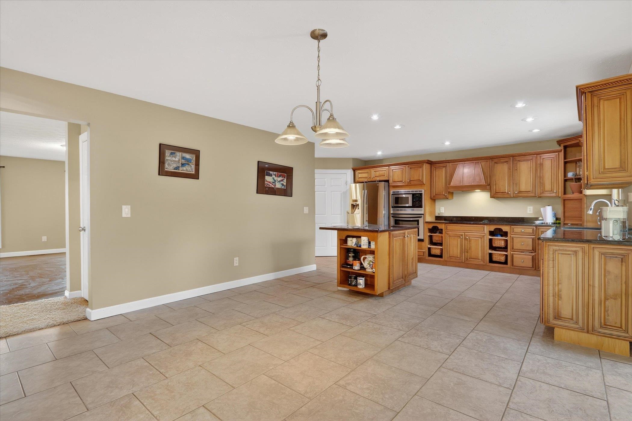 8306 East Crockett Road Roscoe, IL 61073 - Photo 22 of 61