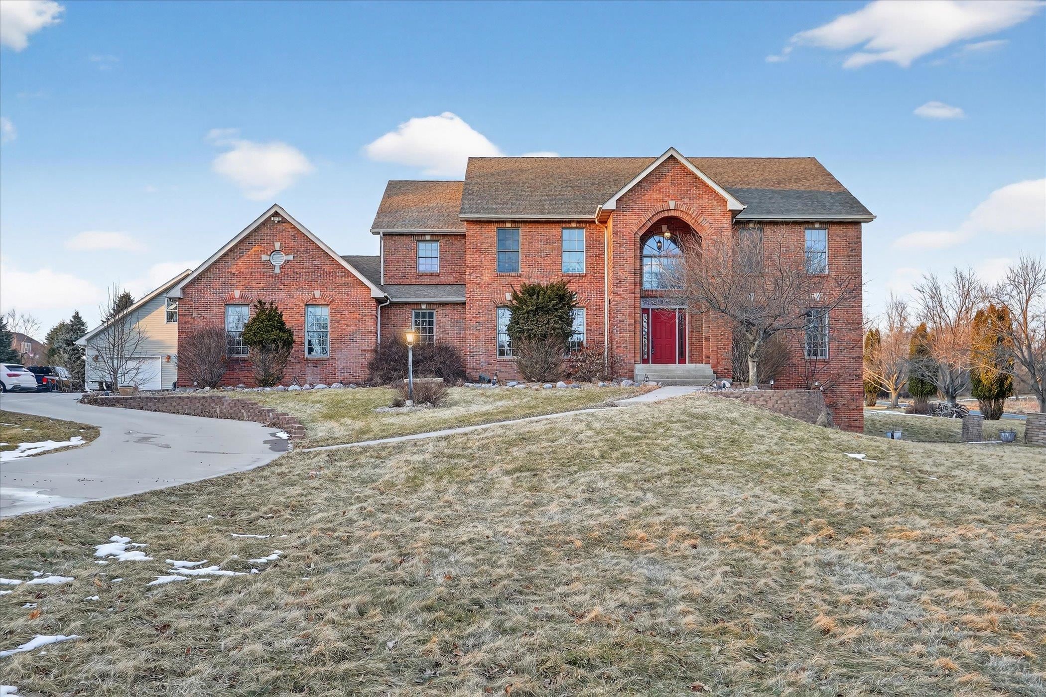 8306 East Crockett Road Roscoe, IL 61073 - Photo 3 of 61