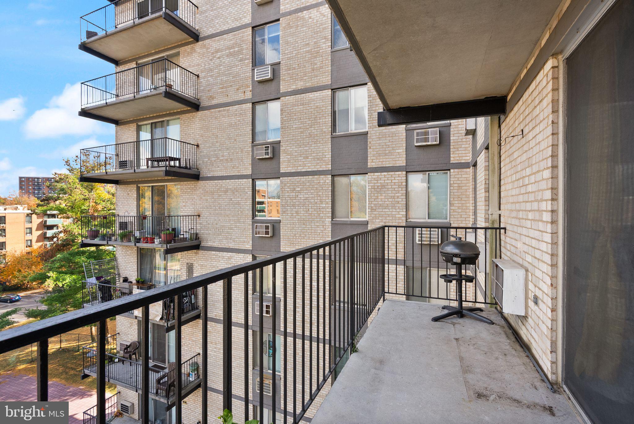 3245 Rio Drive, Unit 608 Falls Church, VA 22041 - Photo 17 of 36