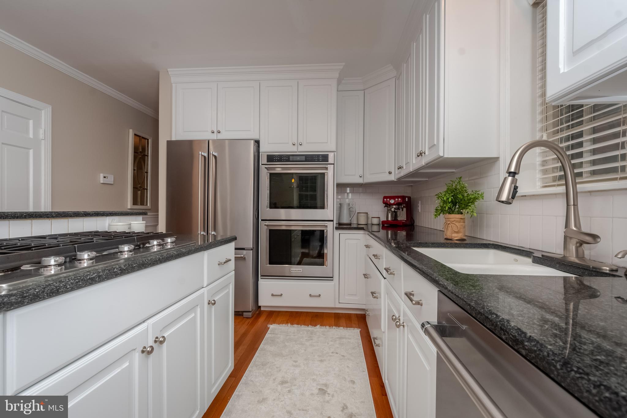 800 Ridgeleigh Road Baltimore, MD 21212 - Photo 13 of 79